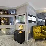 ホテル Avantgarde Urban Taksim 4*