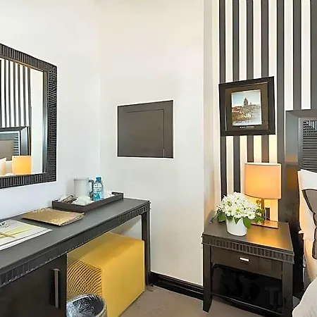 ホテル Avantgarde Urban Taksim 4*